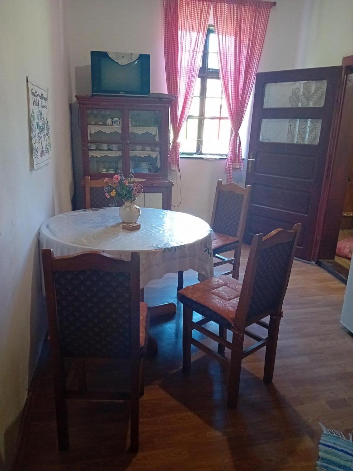 דירות Country House Pivnica Milic Rogljevo מראה חיצוני תמונה